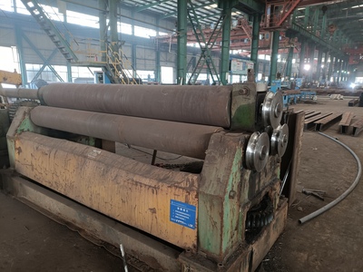 小發(fā)明解決大難題 十五冶三公司金屬結(jié)構(gòu)廠鋼結(jié)構(gòu)制造的技術(shù)革新